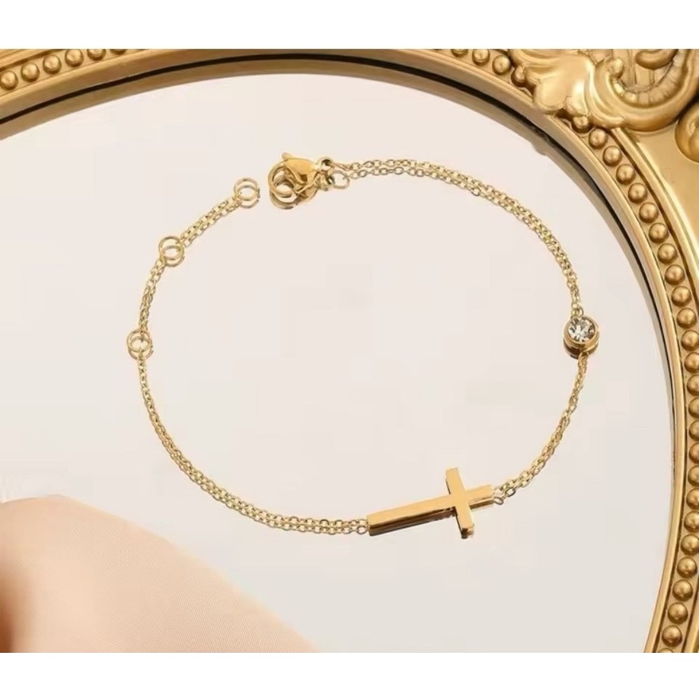 Cross Bracelet 14k Stainless Steel Tarnish Resistant Bracelet hypoallergenic 7in - Picture 6 of 6